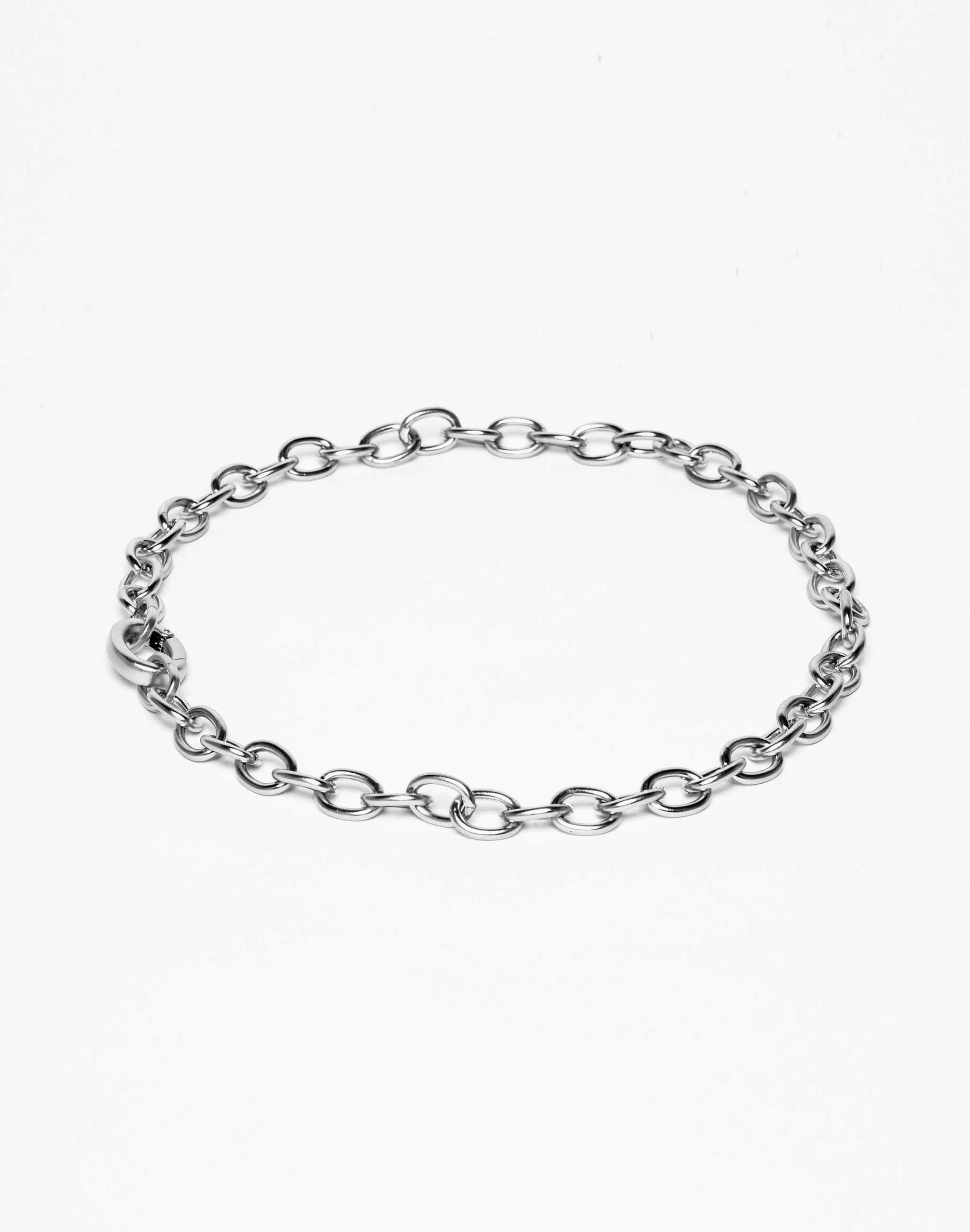 silver   OVAL   necklace