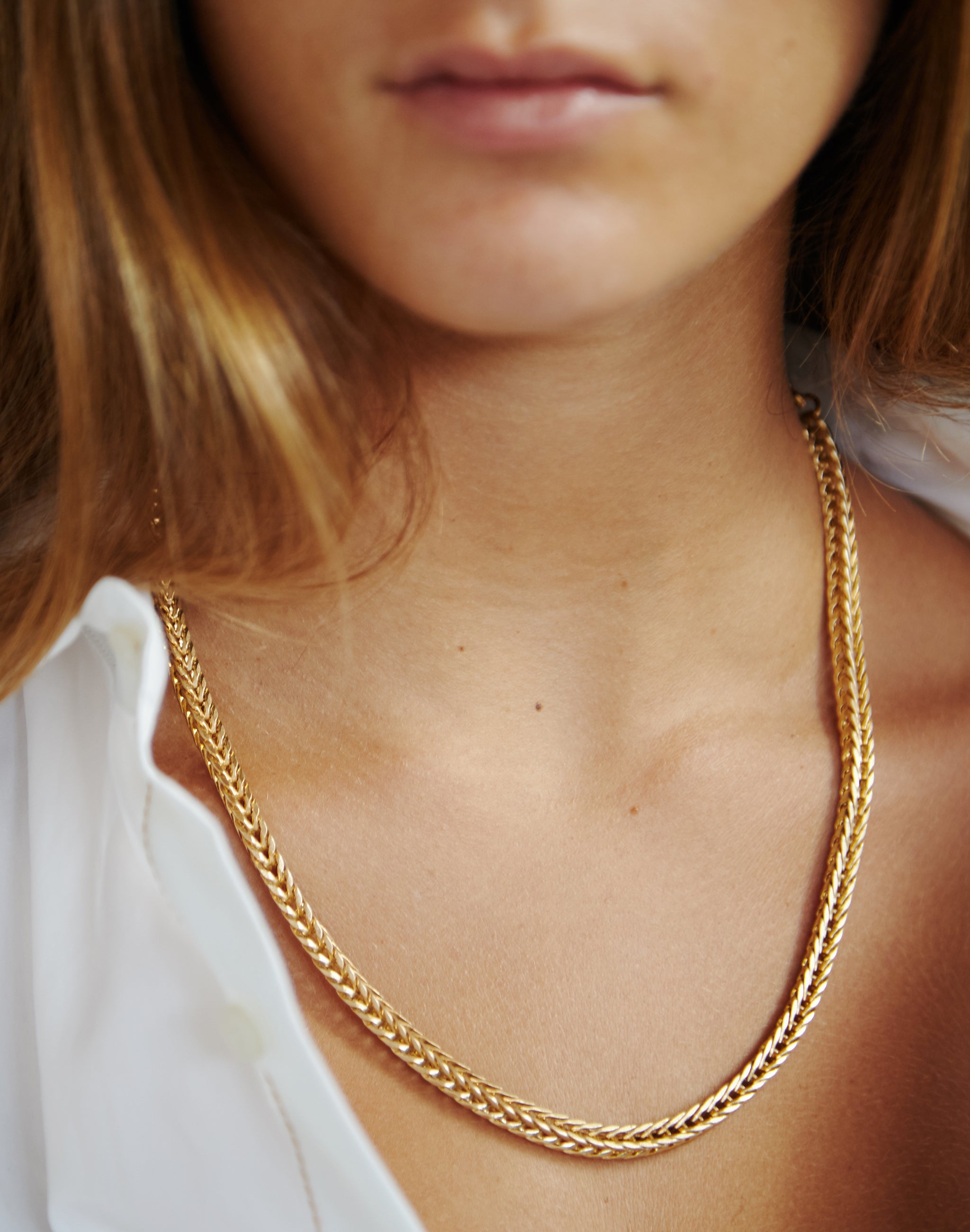 gold   TRIGO   necklace
