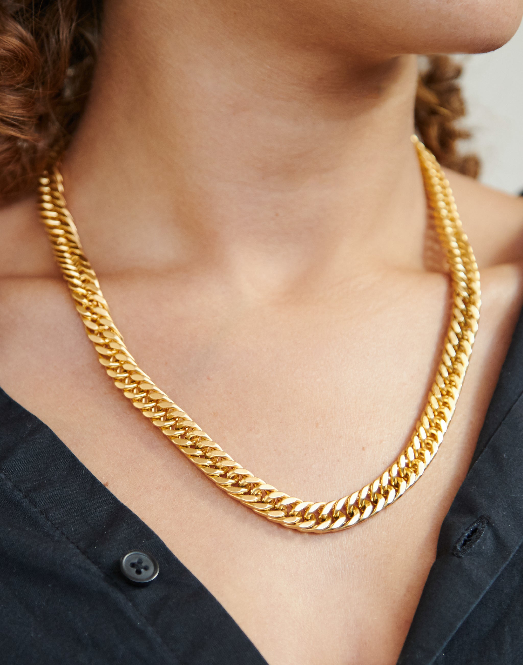 thick gold CURB CHAIN   necklace